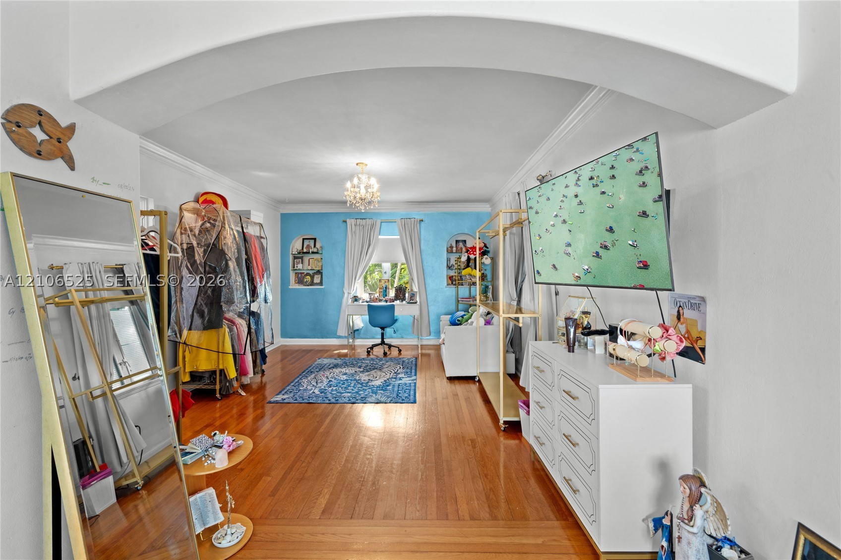 4760 N Bay Rd, Miami Beach FL 33140