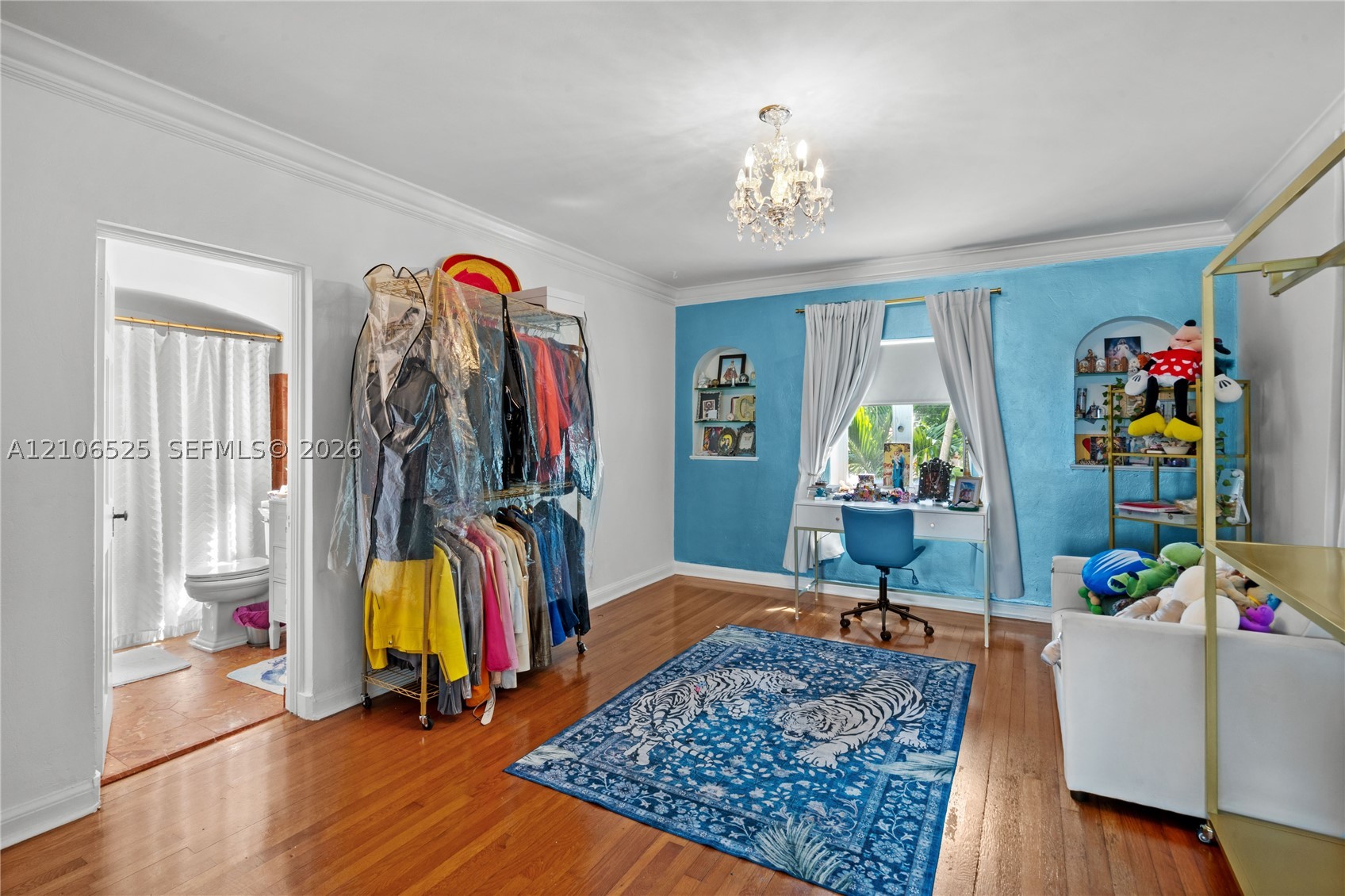 4760 N Bay Rd, Miami Beach FL 33140