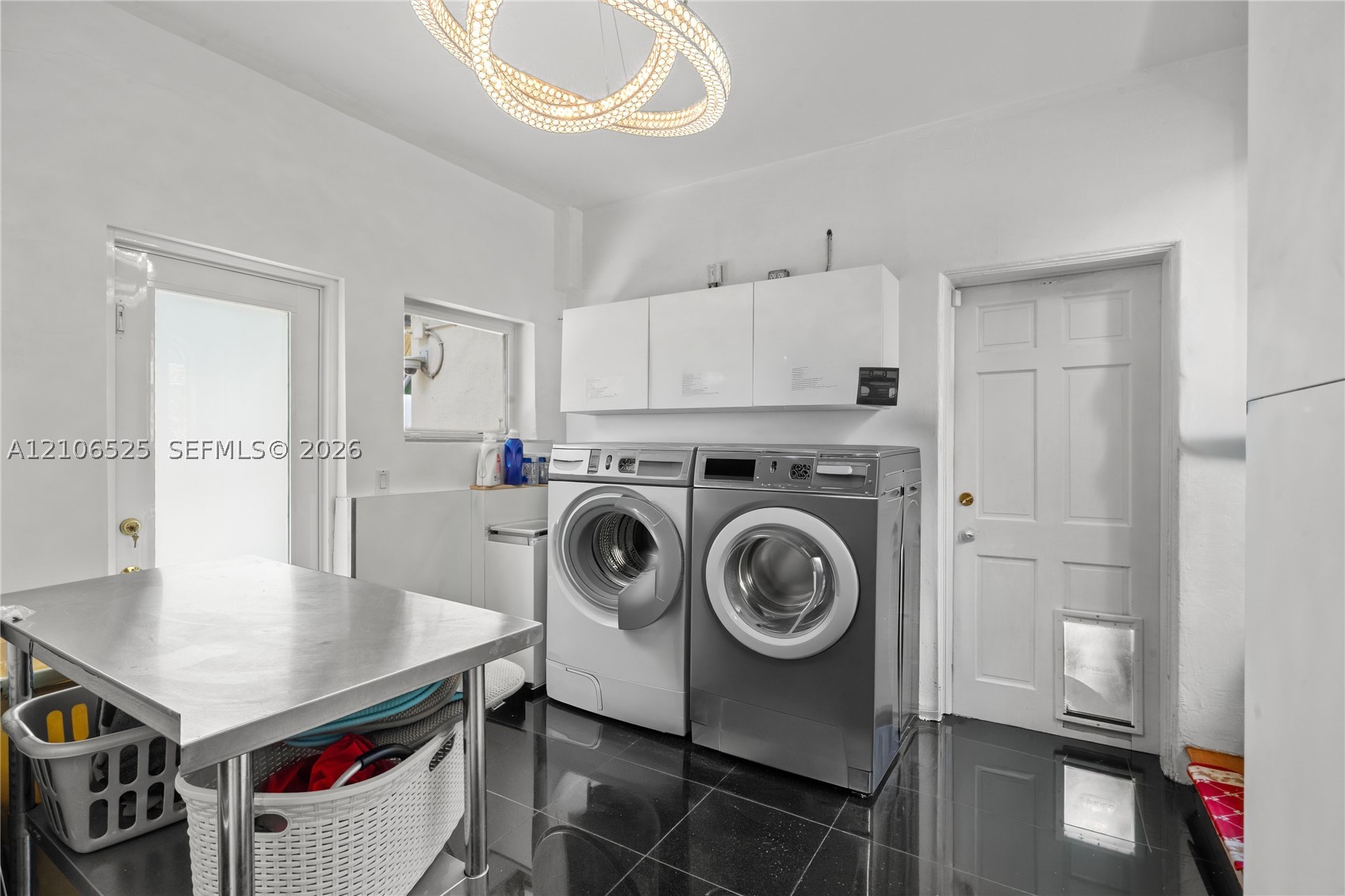 4760 N Bay Rd, Miami Beach FL 33140