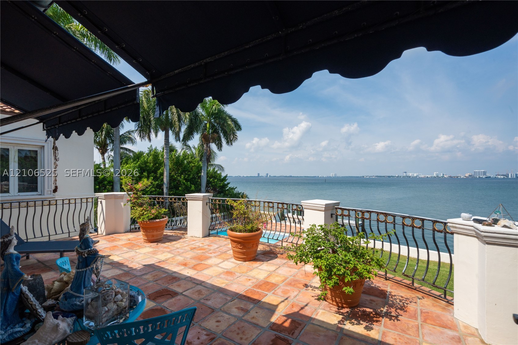 4760 N Bay Rd, Miami Beach FL 33140
