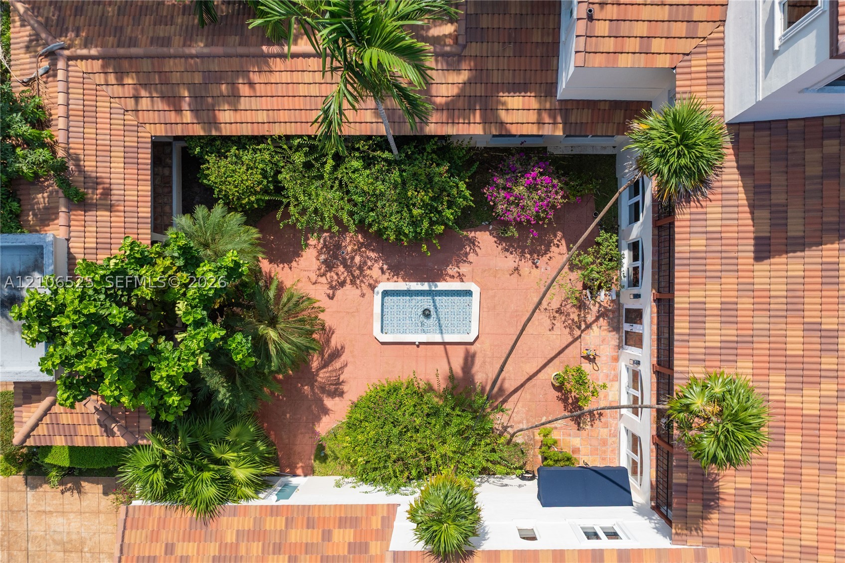 4760 N Bay Rd, Miami Beach FL 33140