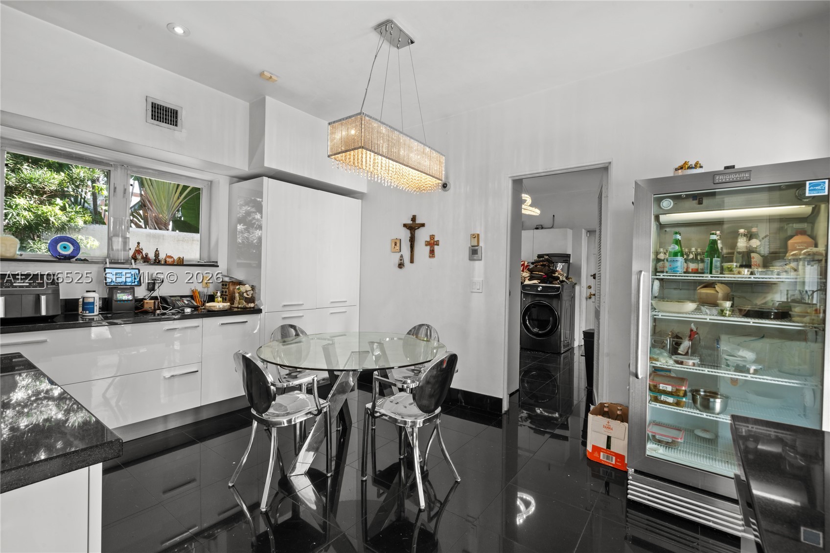 4760 N Bay Rd, Miami Beach FL 33140