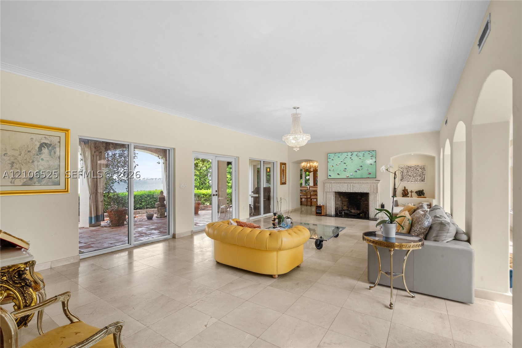 4760 N Bay Rd, Miami Beach FL 33140