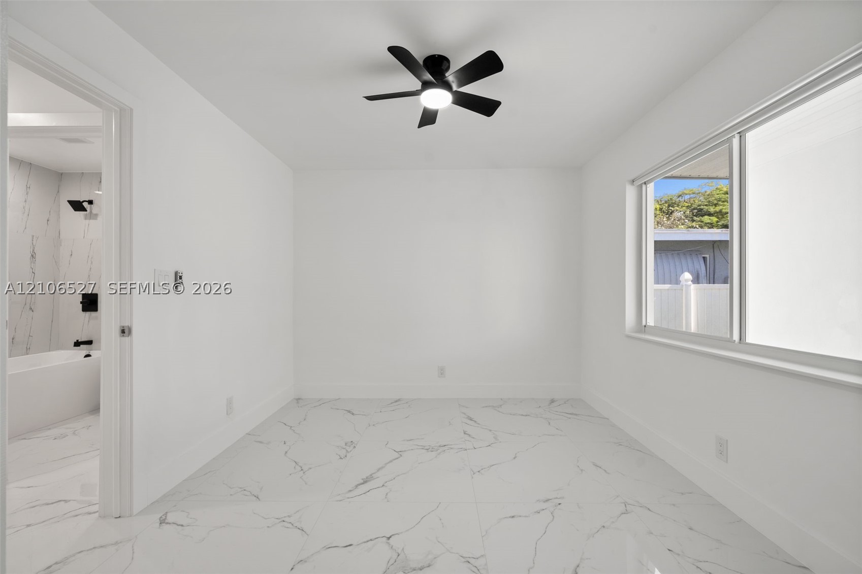 253 SW 4th St #1, Dania Beach FL 33004