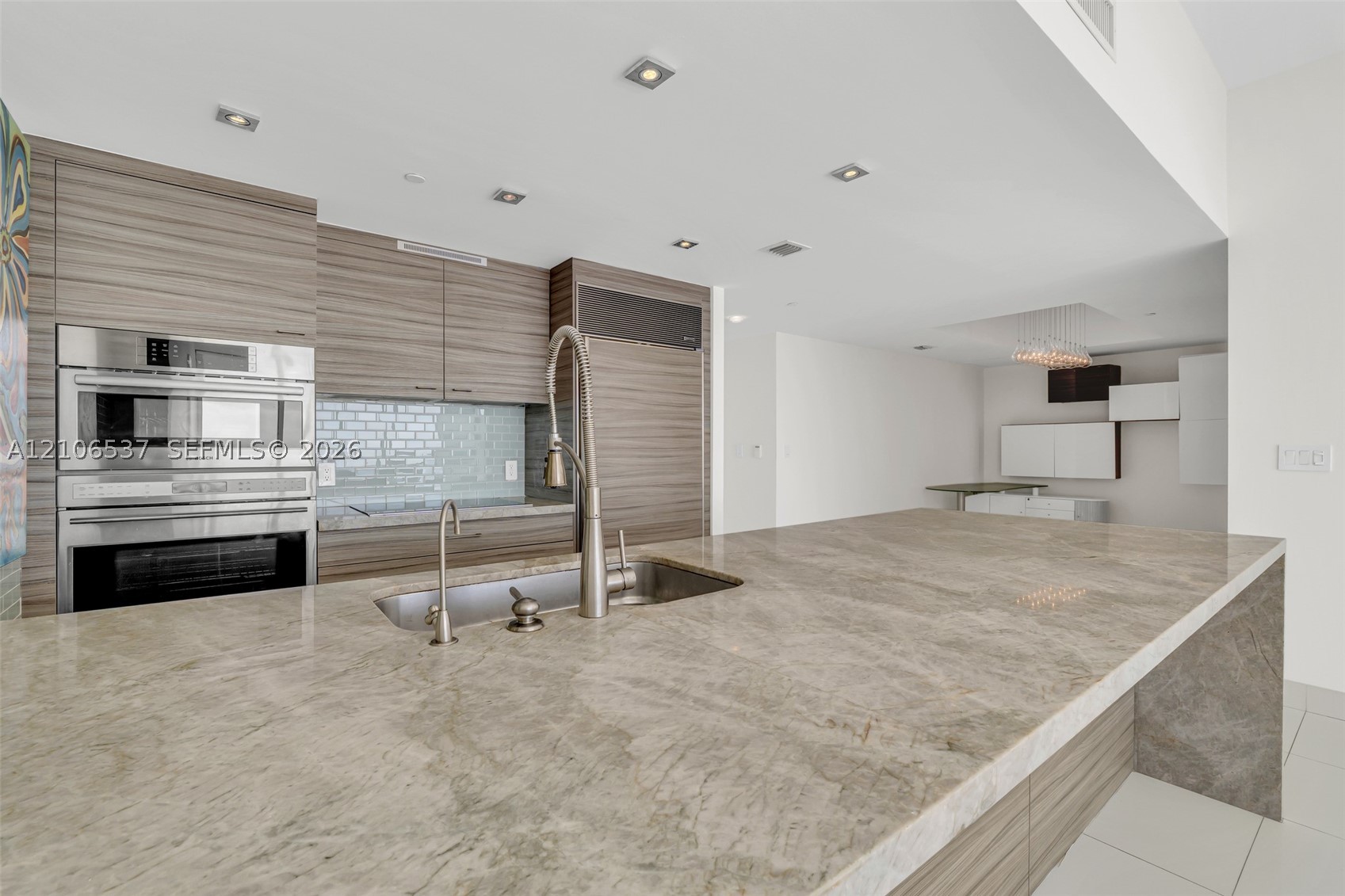 465 Brickell Ave #5203, Miami FL 33131