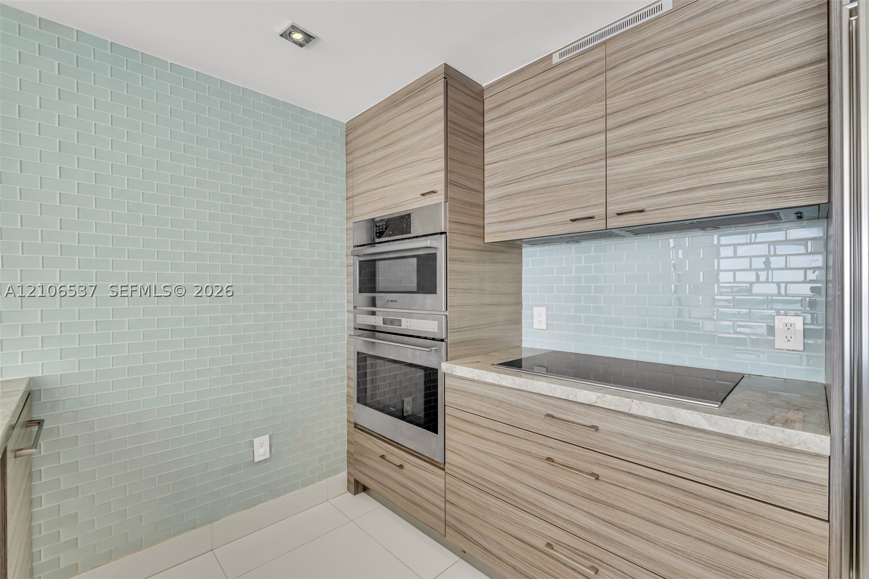 465 Brickell Ave #5203, Miami FL 33131