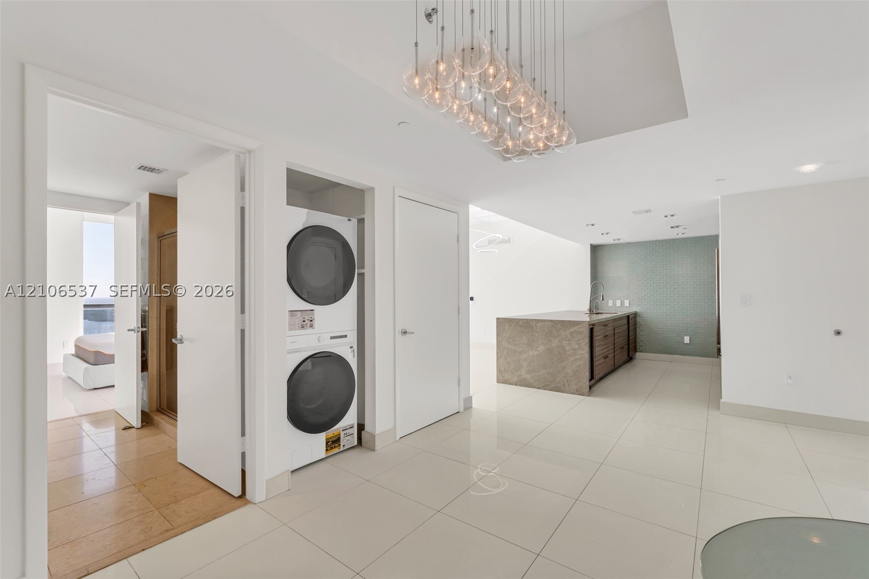 465 Brickell Ave #5203, Miami FL 33131