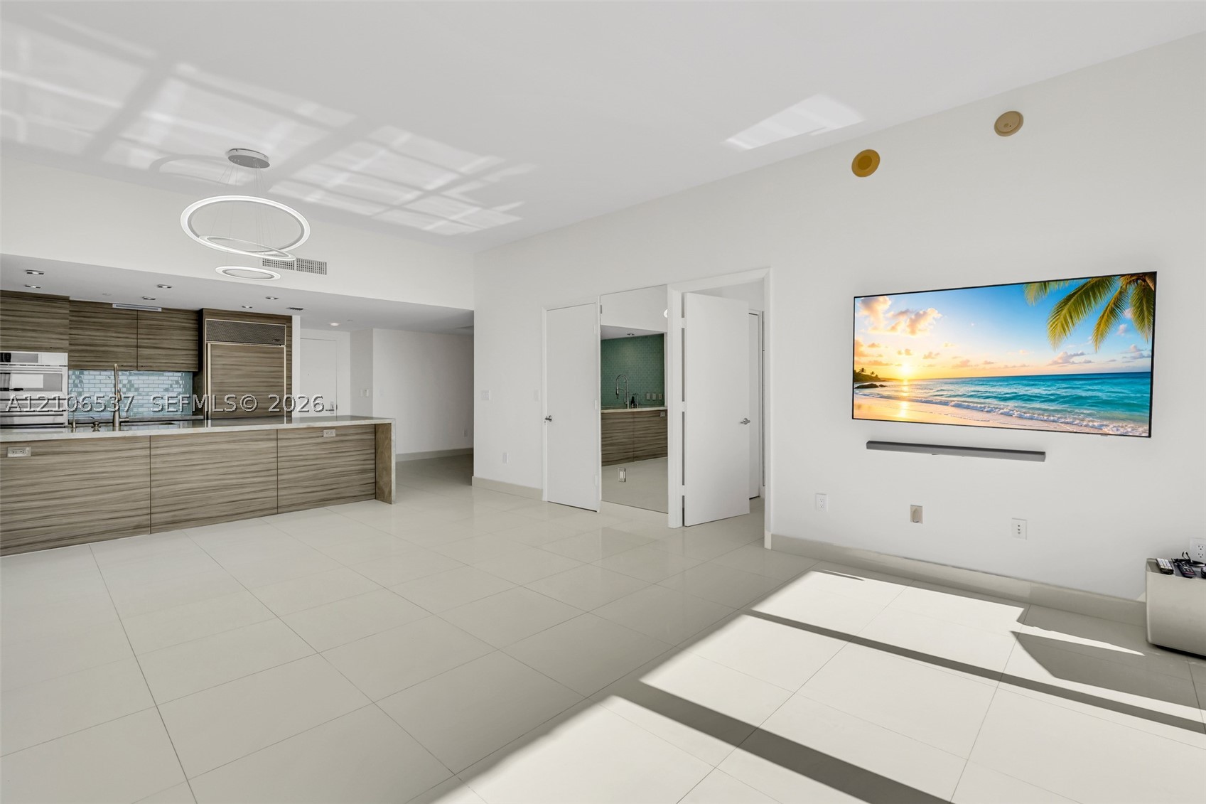 465 Brickell Ave #5203, Miami FL 33131