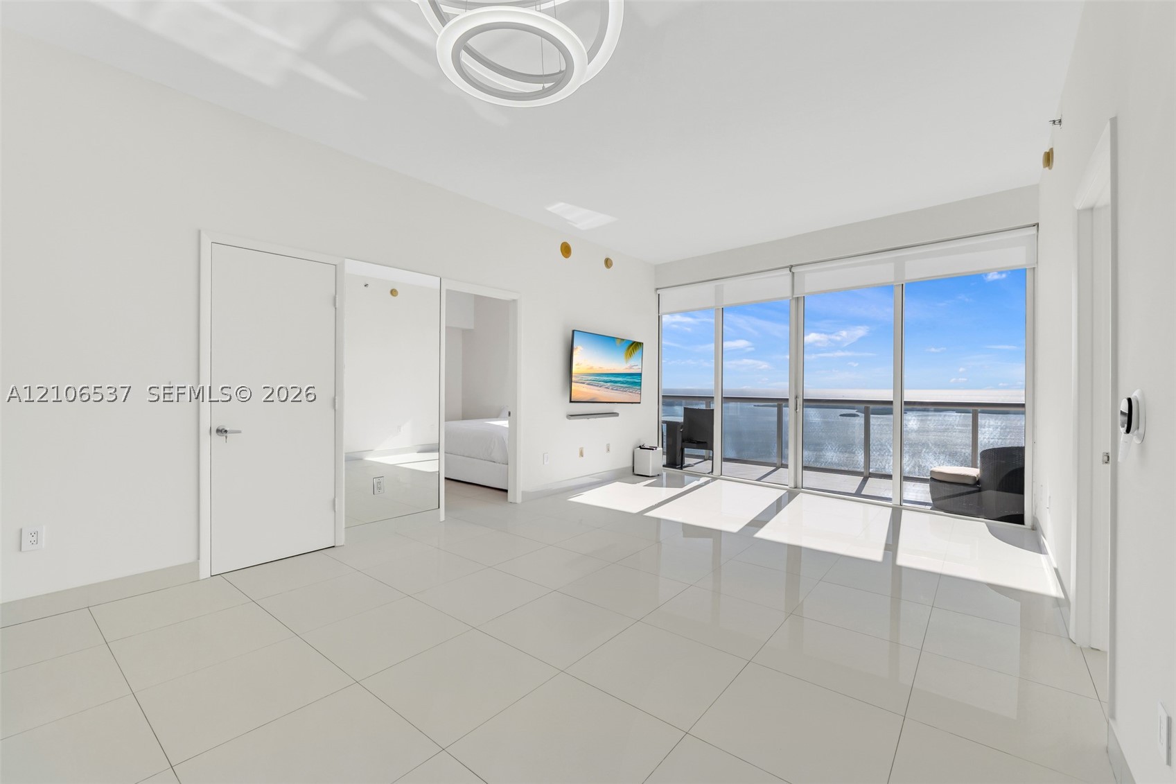 465 Brickell Ave #5203, Miami FL 33131