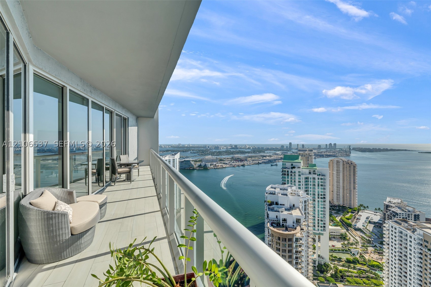 465 Brickell Ave #5203, Miami FL 33131