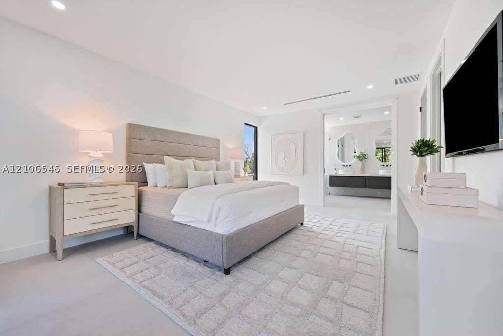 6335 SW 34th St, Miami FL 33155