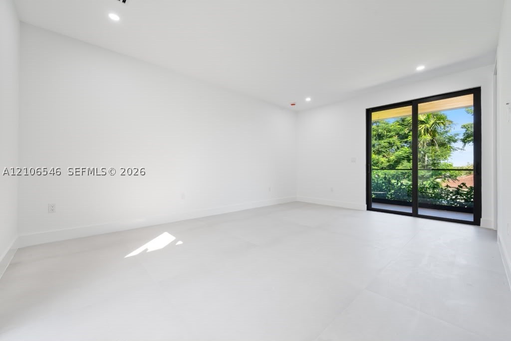 6335 SW 34th St, Miami FL 33155