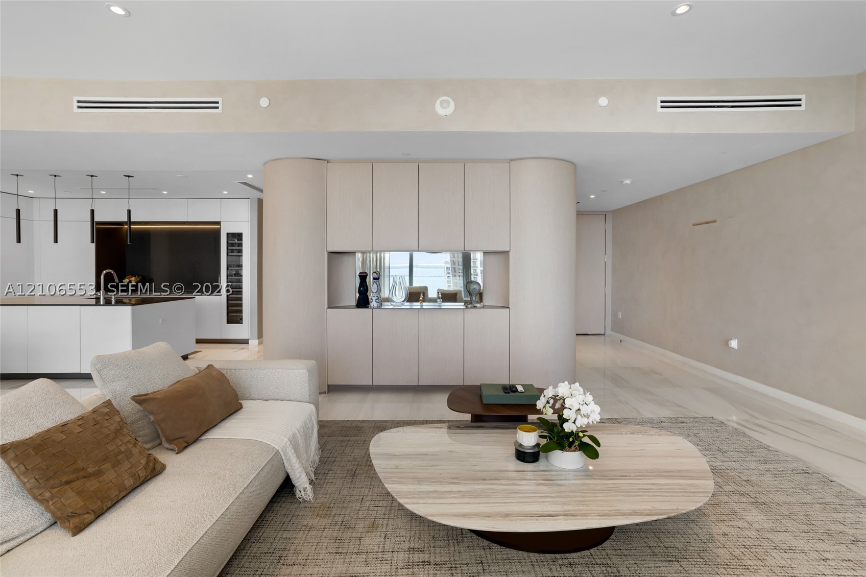 300 Biscayne Boulevard Way #3002E, Miami FL 33131