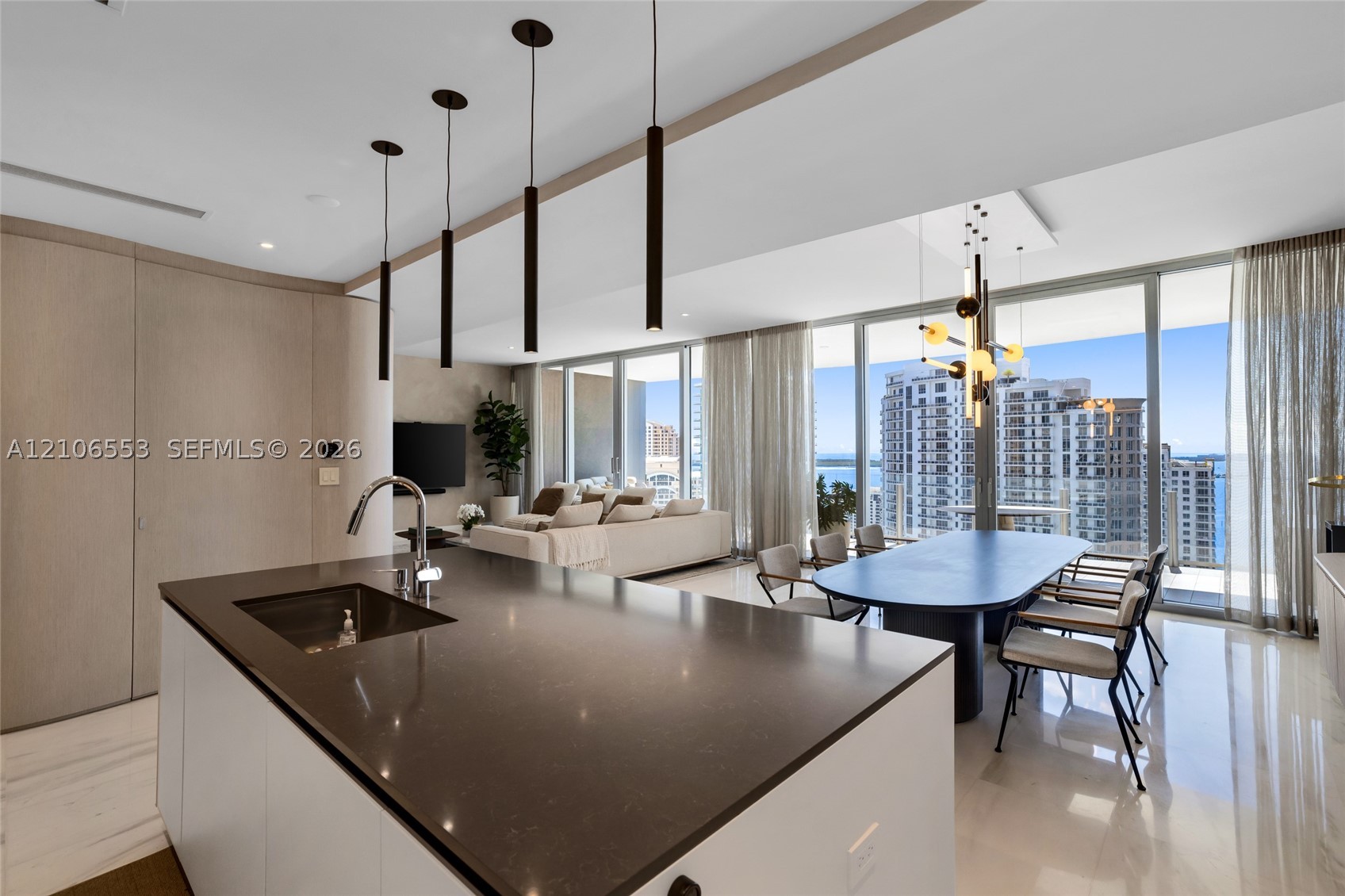 300 Biscayne Boulevard Way #3002E, Miami FL 33131