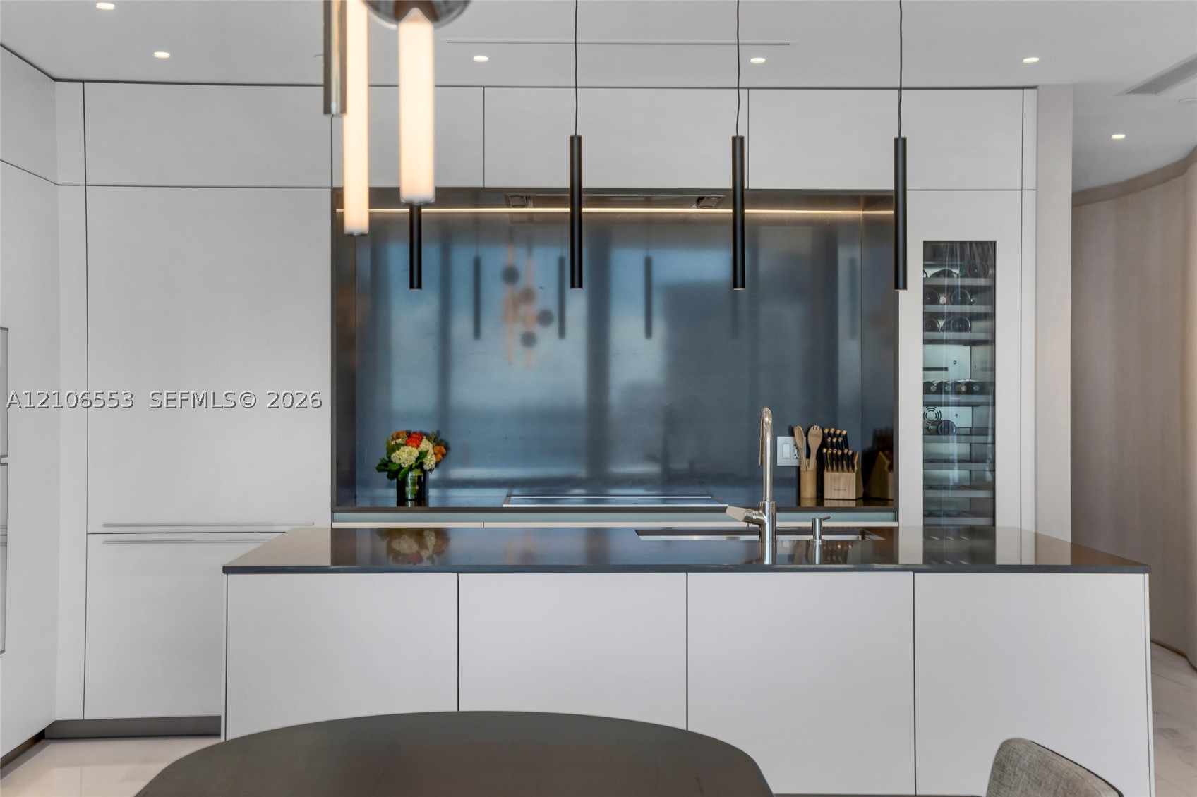 300 Biscayne Boulevard Way #3002E, Miami FL 33131