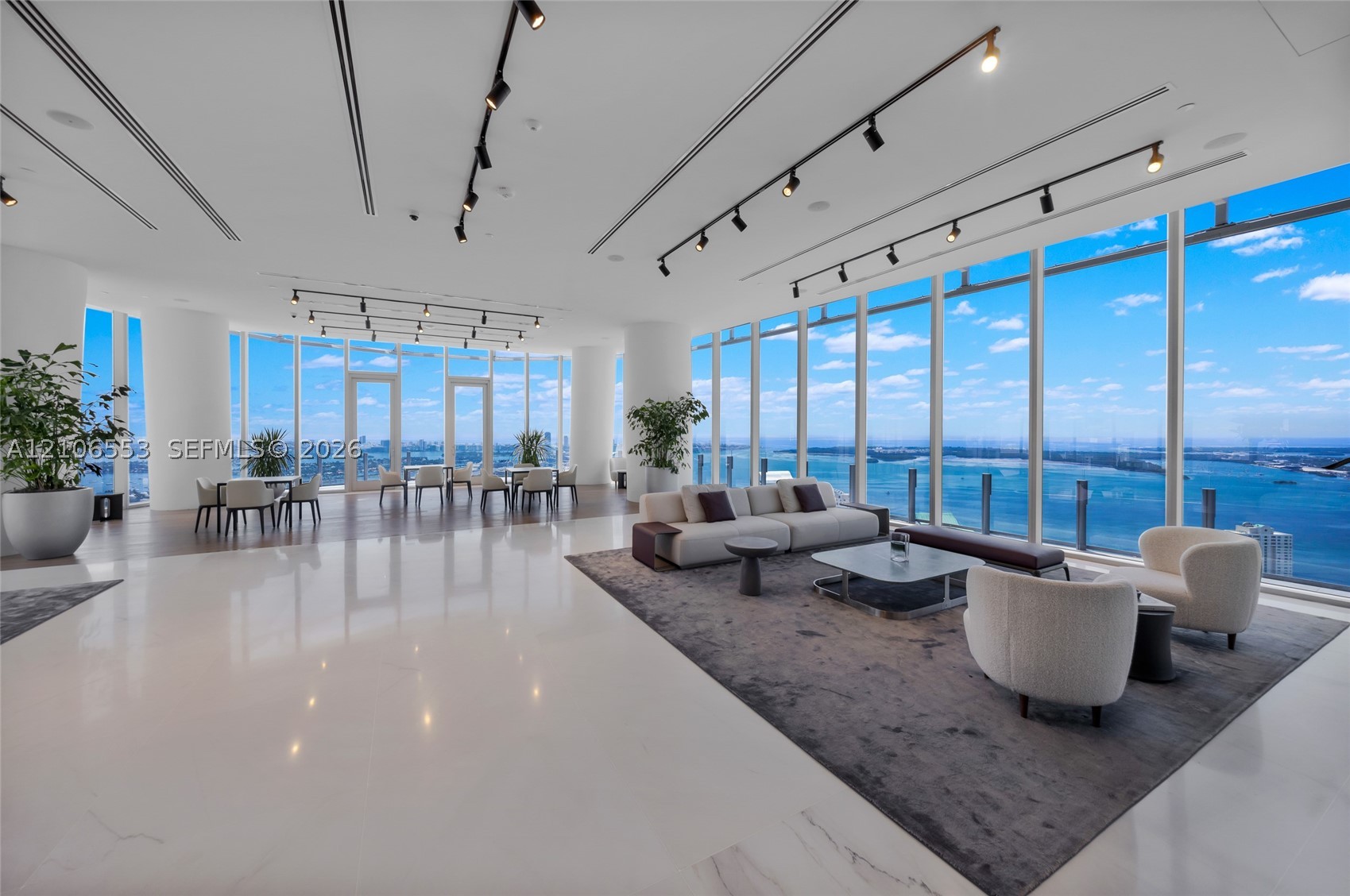 300 Biscayne Boulevard Way #3002E, Miami FL 33131