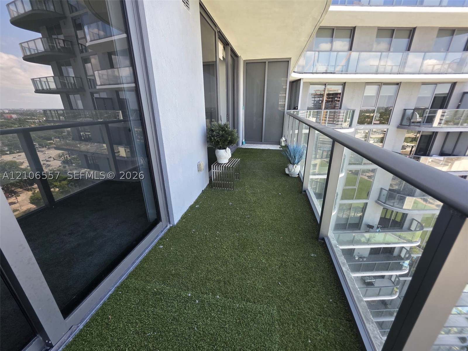 121 NE 34th St #1912, Miami FL 33137