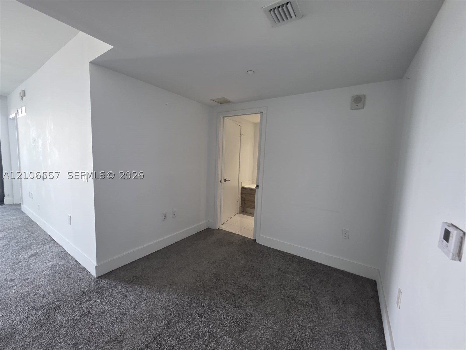 121 NE 34th St #1912, Miami FL 33137