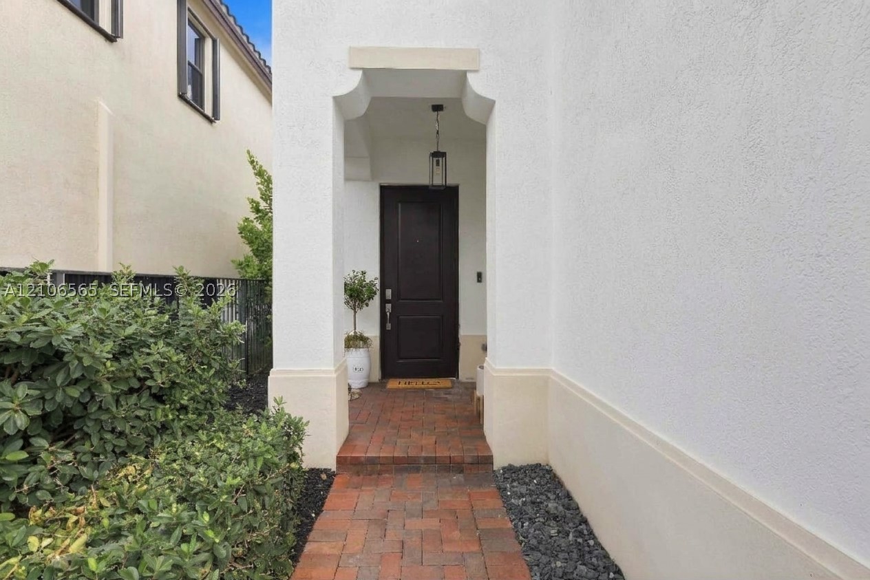 9805 W 34th Ct #1, Hialeah FL 33018