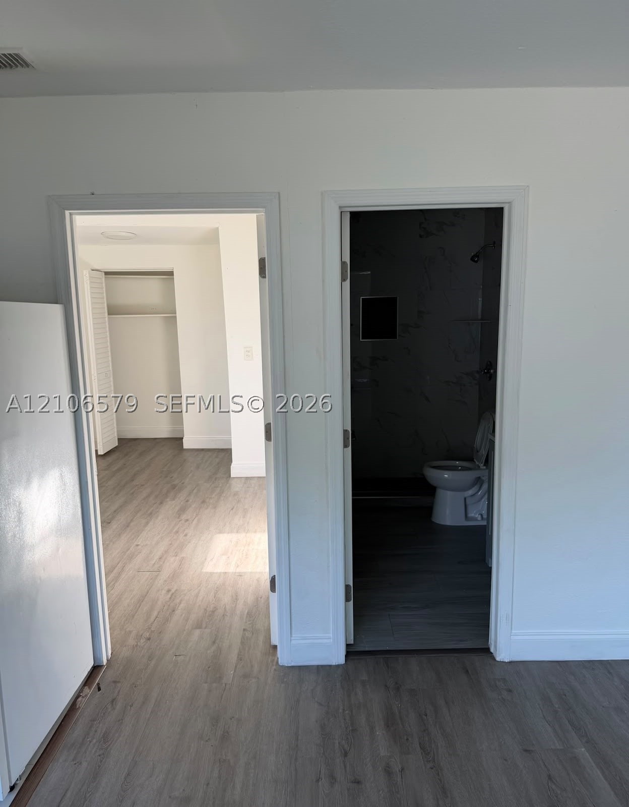 421 NW 77th St, Miami FL 33150
