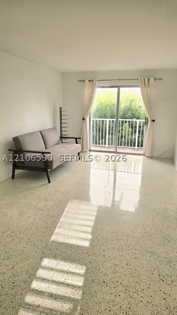 836 SW 1st St #403, Miami FL 33130