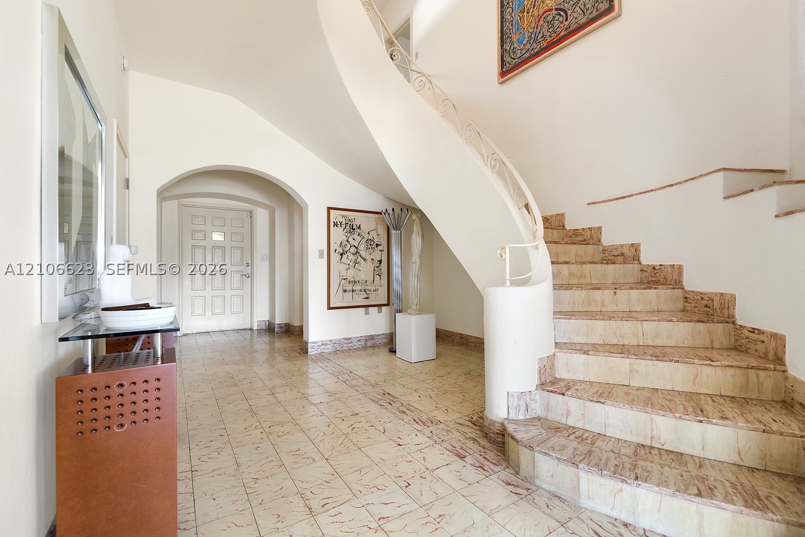 2312 Bay Ave, Miami Beach FL 33140