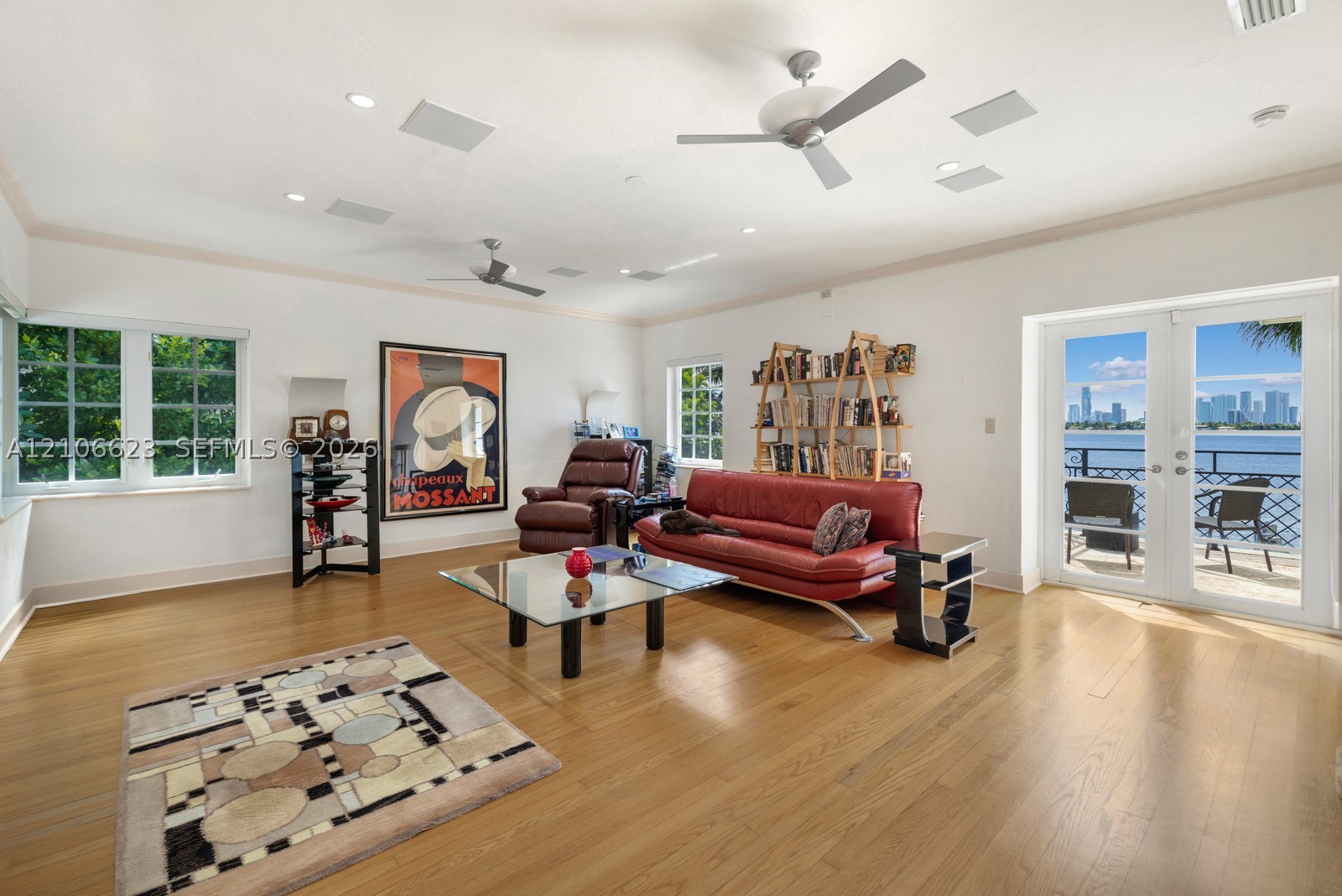 2312 Bay Ave, Miami Beach FL 33140