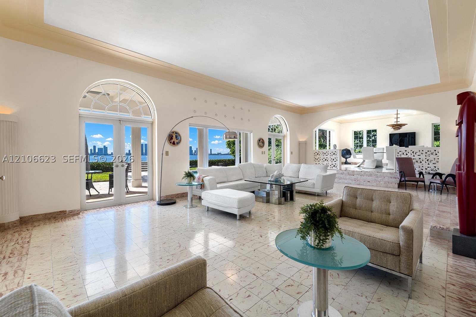 2312 Bay Ave, Miami Beach FL 33140