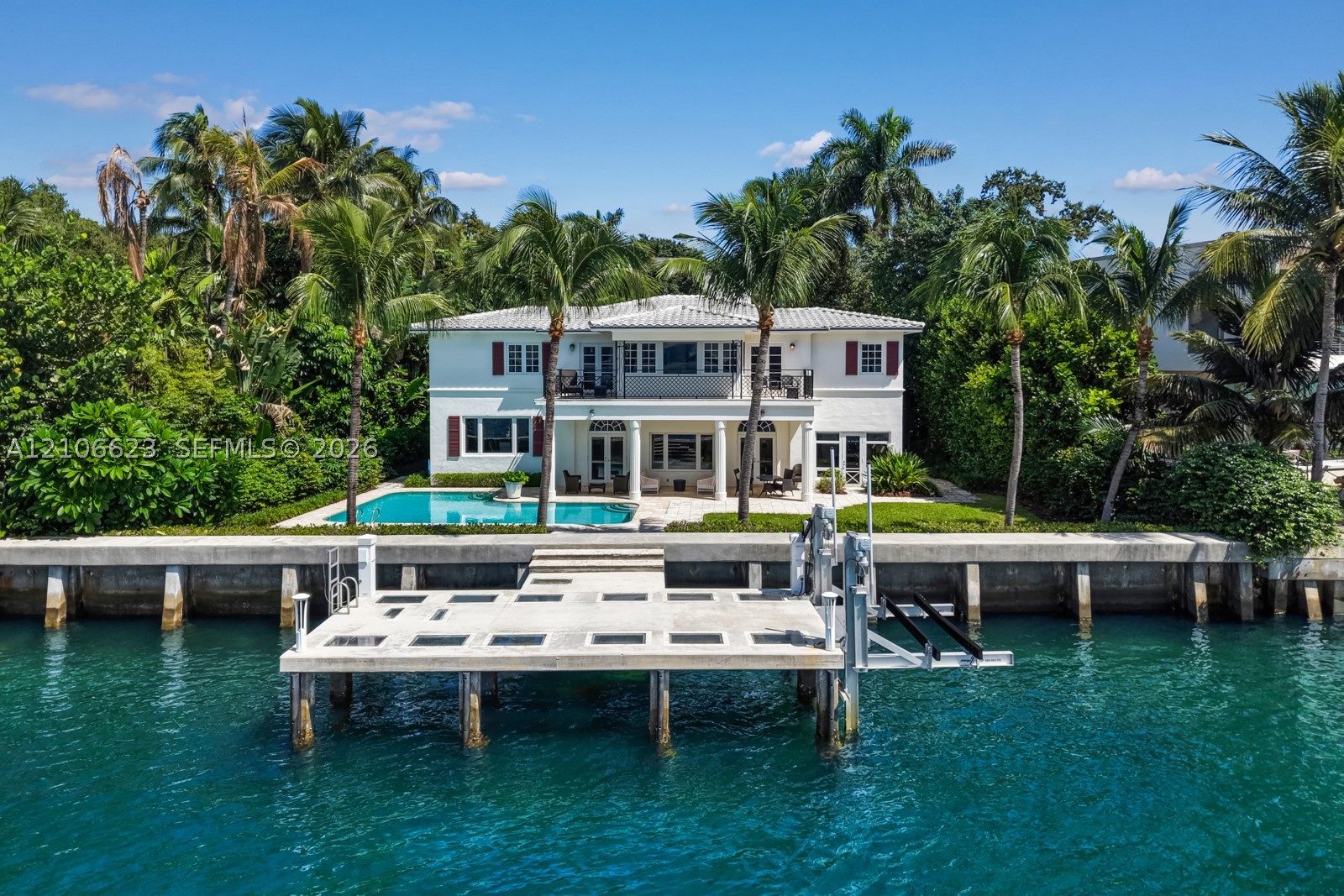 2312 Bay Ave, Miami Beach FL 33140