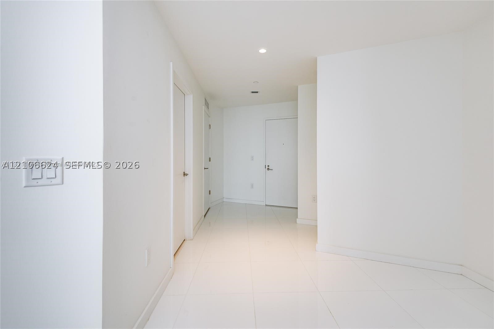 851 NE 1st Ave #2100, Miami FL 33132