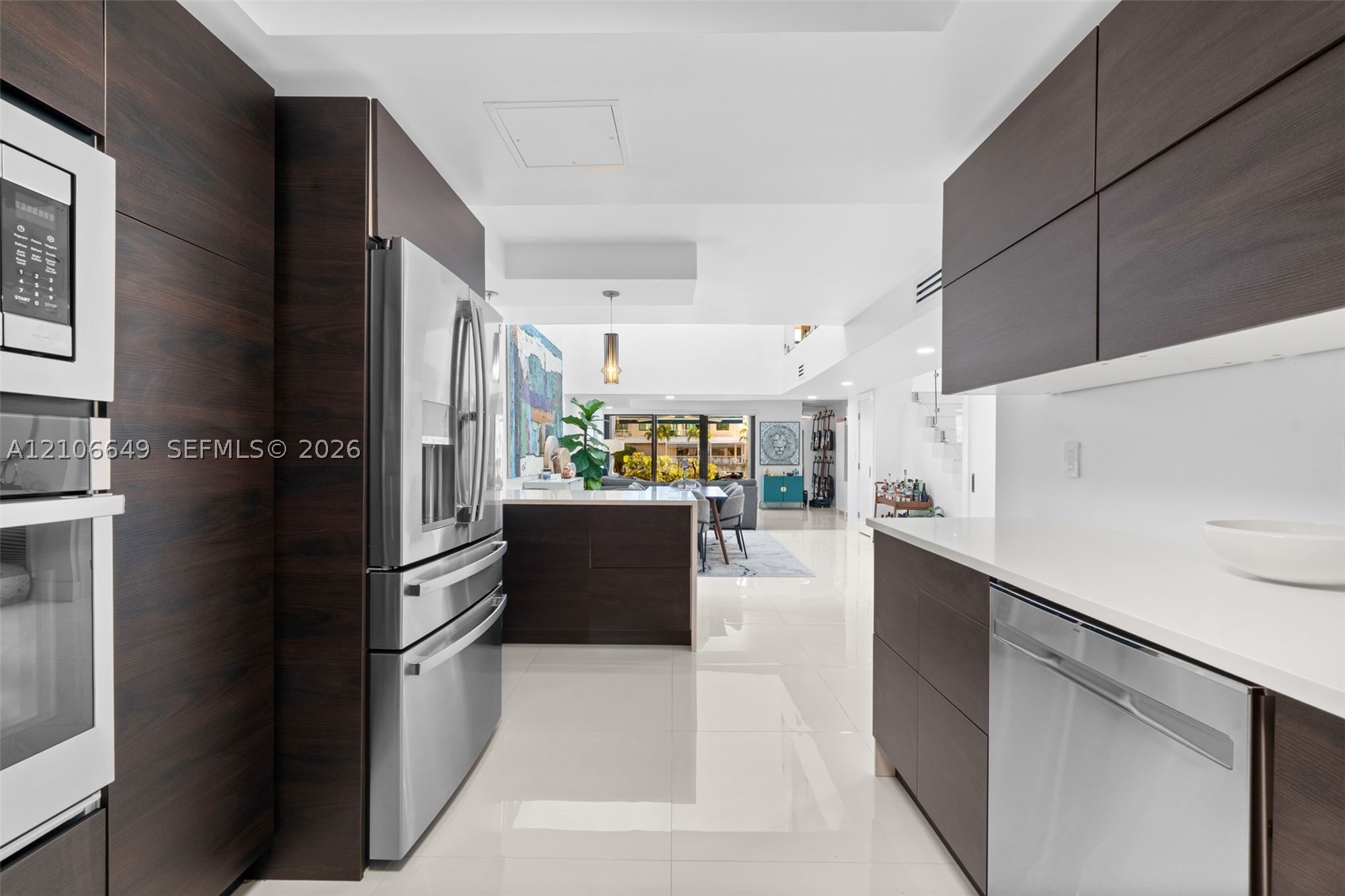 216 Poinciana Dr #206, Sunny Isles Beach FL 33160