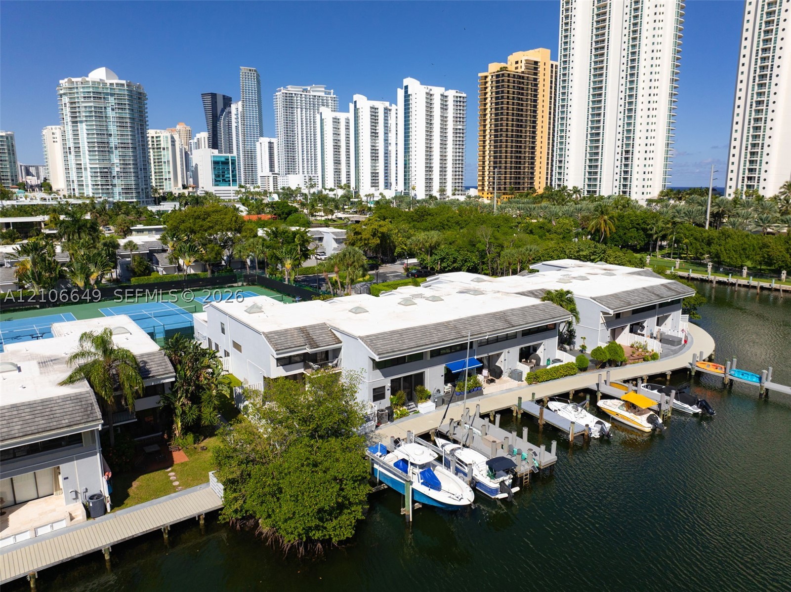 216 Poinciana Dr #206, Sunny Isles Beach FL 33160