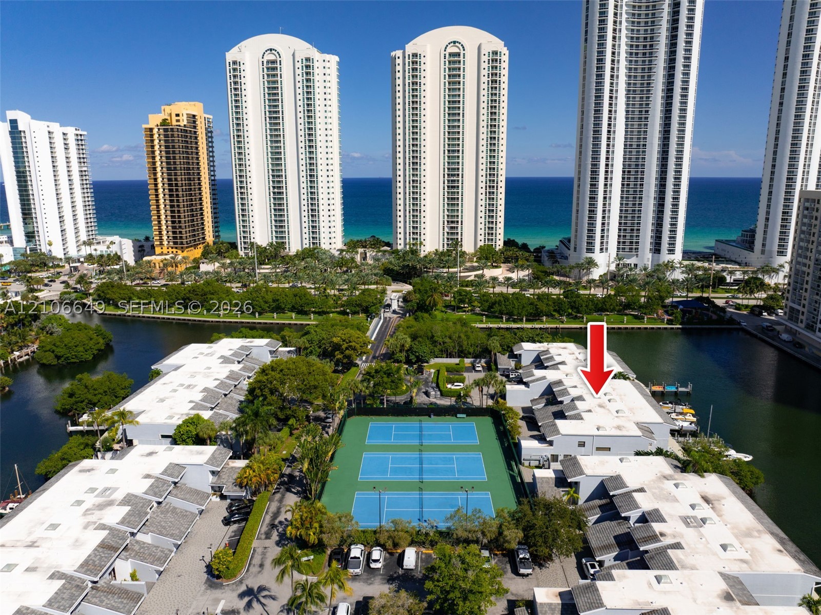 216 Poinciana Dr #206, Sunny Isles Beach FL 33160