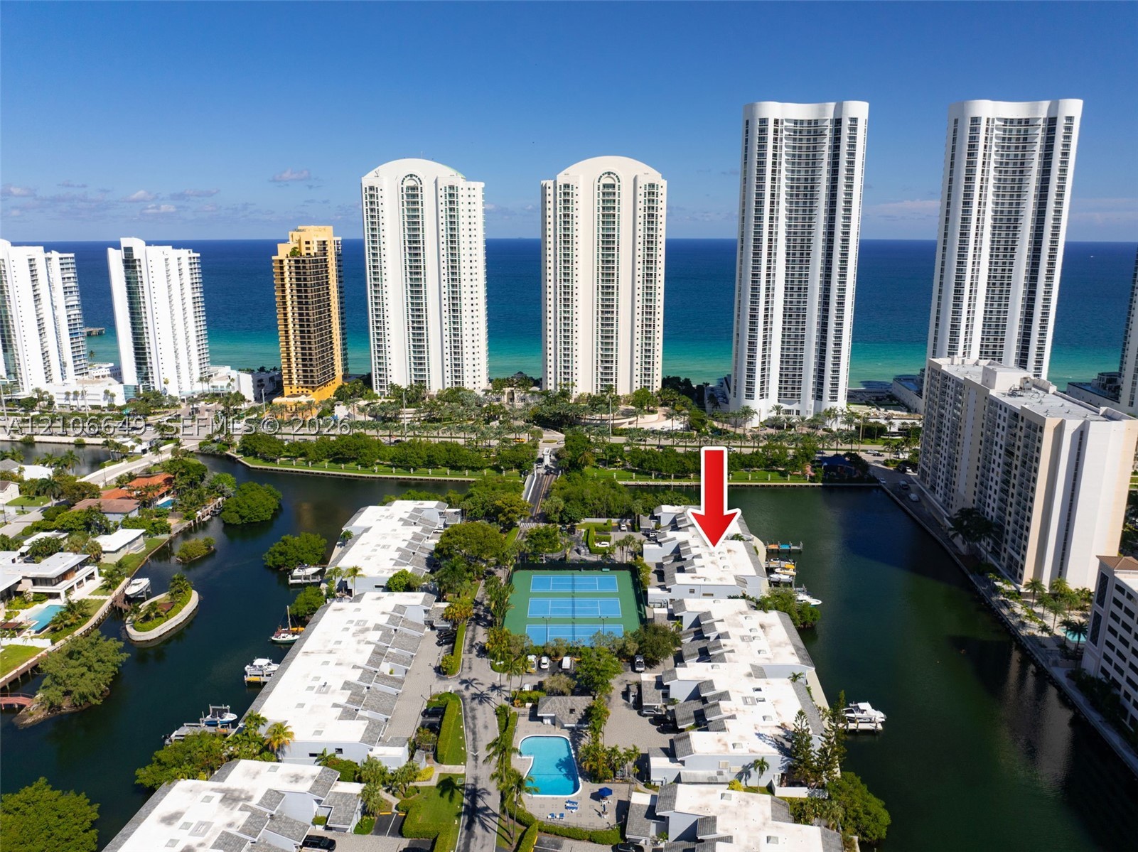 216 Poinciana Dr #206, Sunny Isles Beach FL 33160