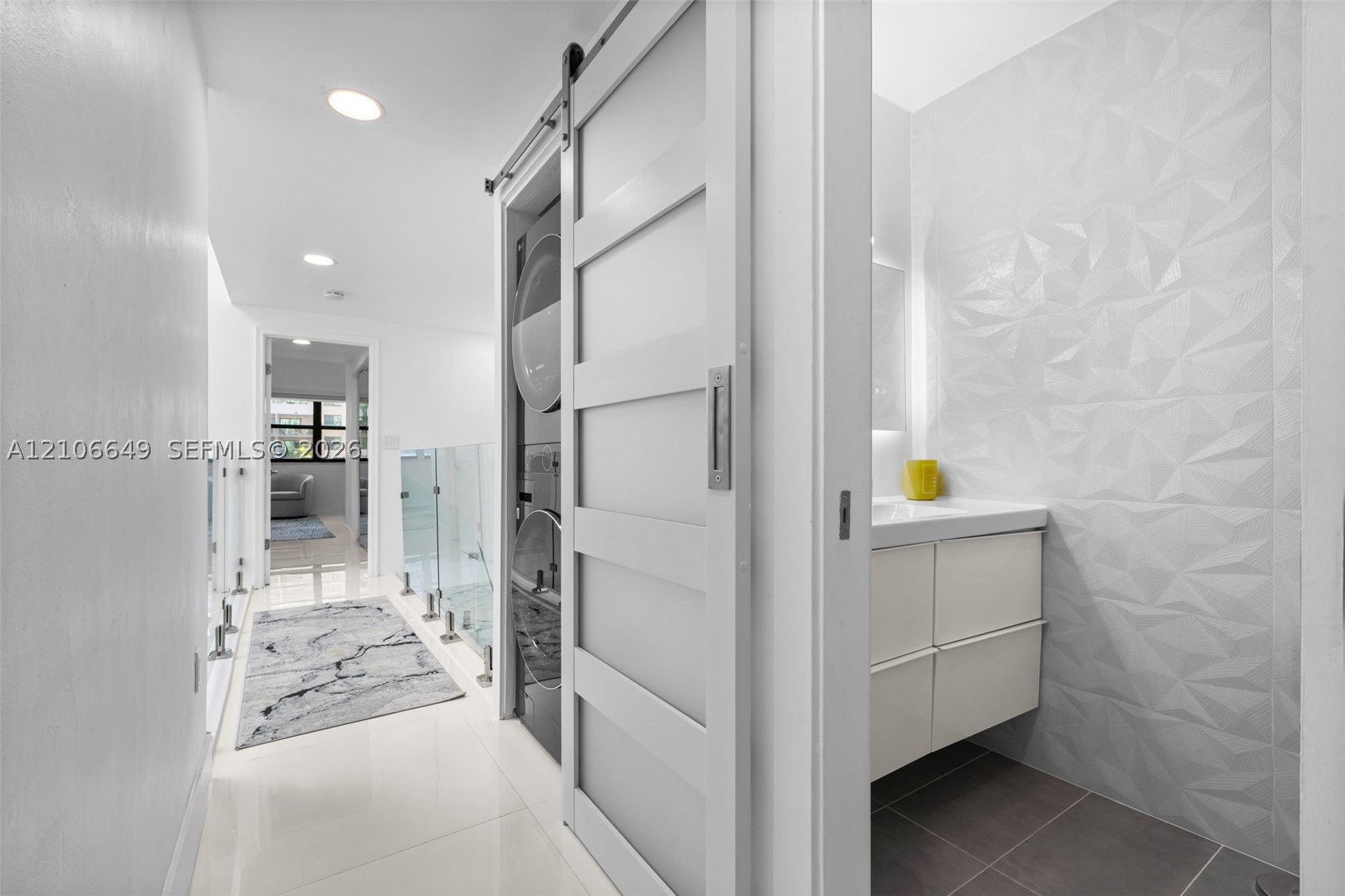 216 Poinciana Dr #206, Sunny Isles Beach FL 33160