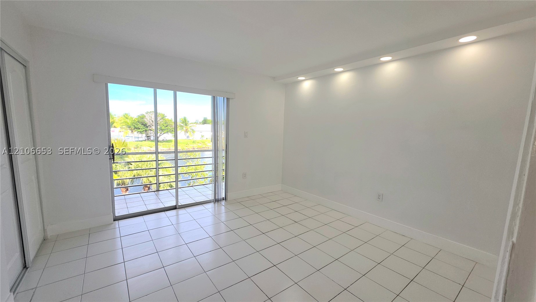 65 NE 202nd Ter #Q30, North Miami Beach FL 33179