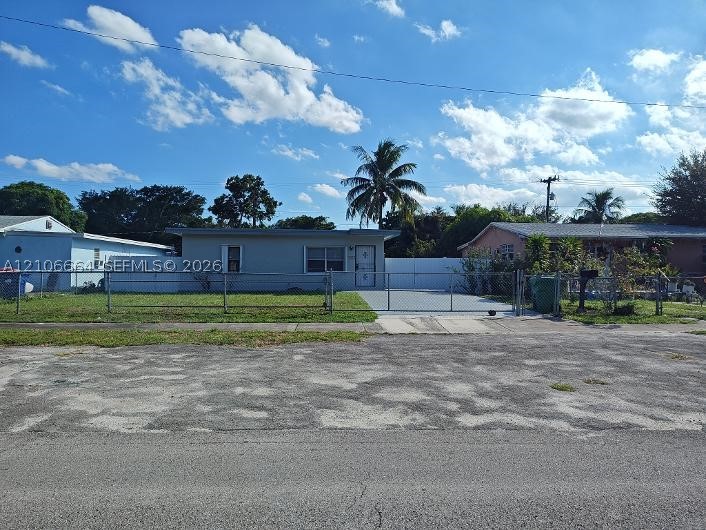 1016 Jann Ave, Opa Locka FL 33054