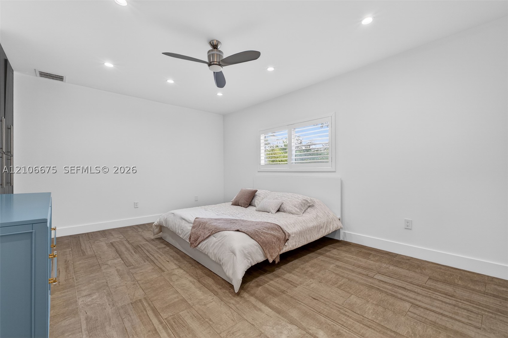 3231 Salzedo St, Coral Gables FL 33134