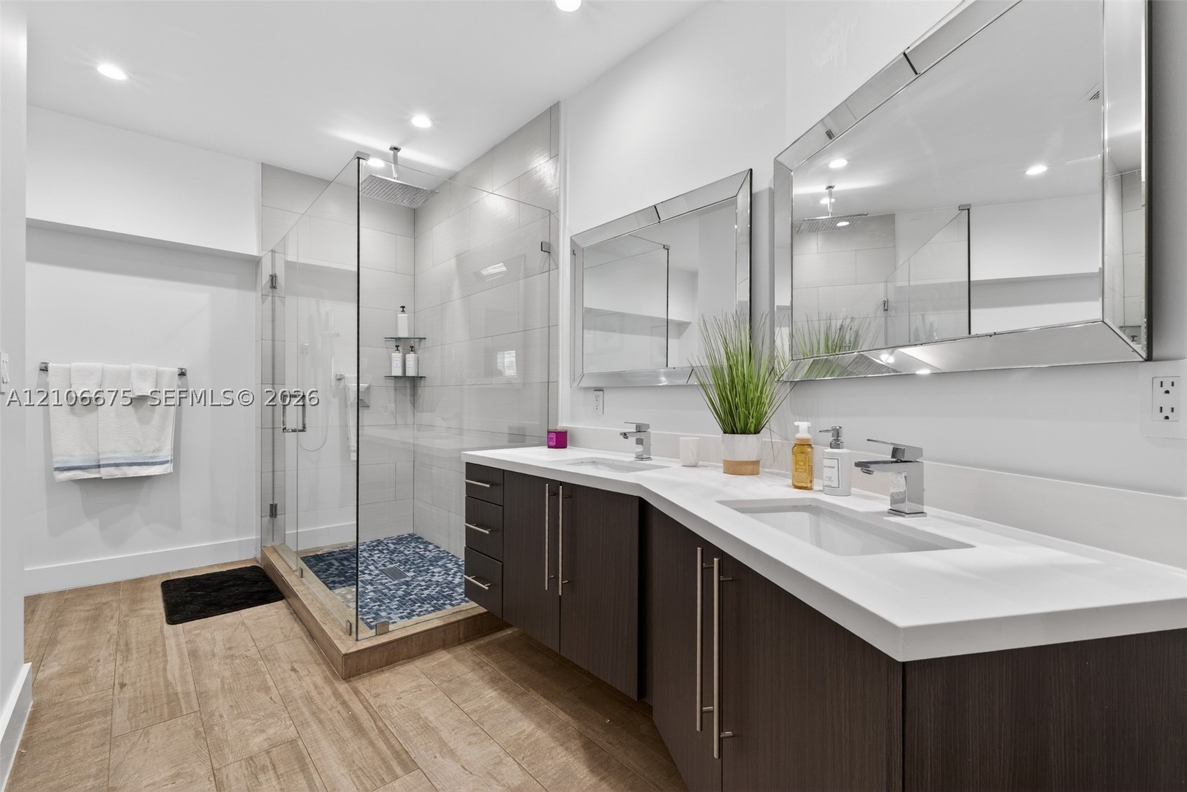 3231 Salzedo St, Coral Gables FL 33134