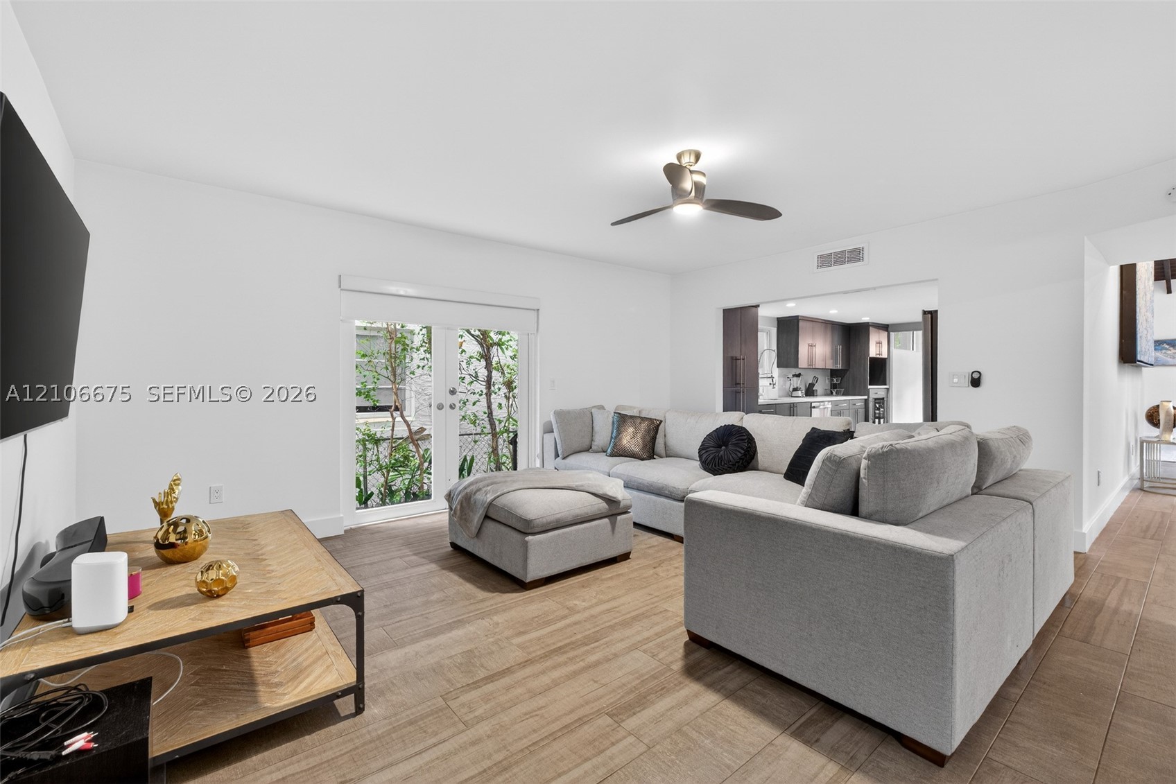 3231 Salzedo St, Coral Gables FL 33134