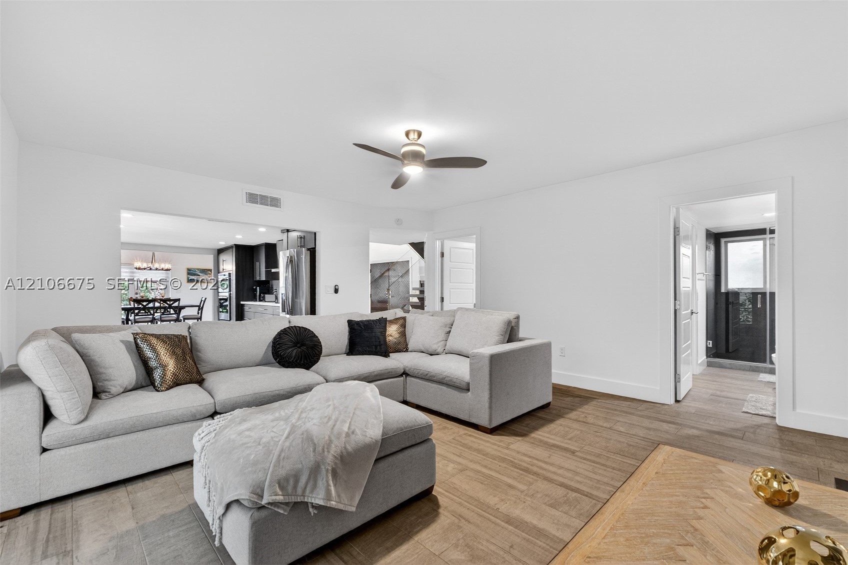 3231 Salzedo St, Coral Gables FL 33134