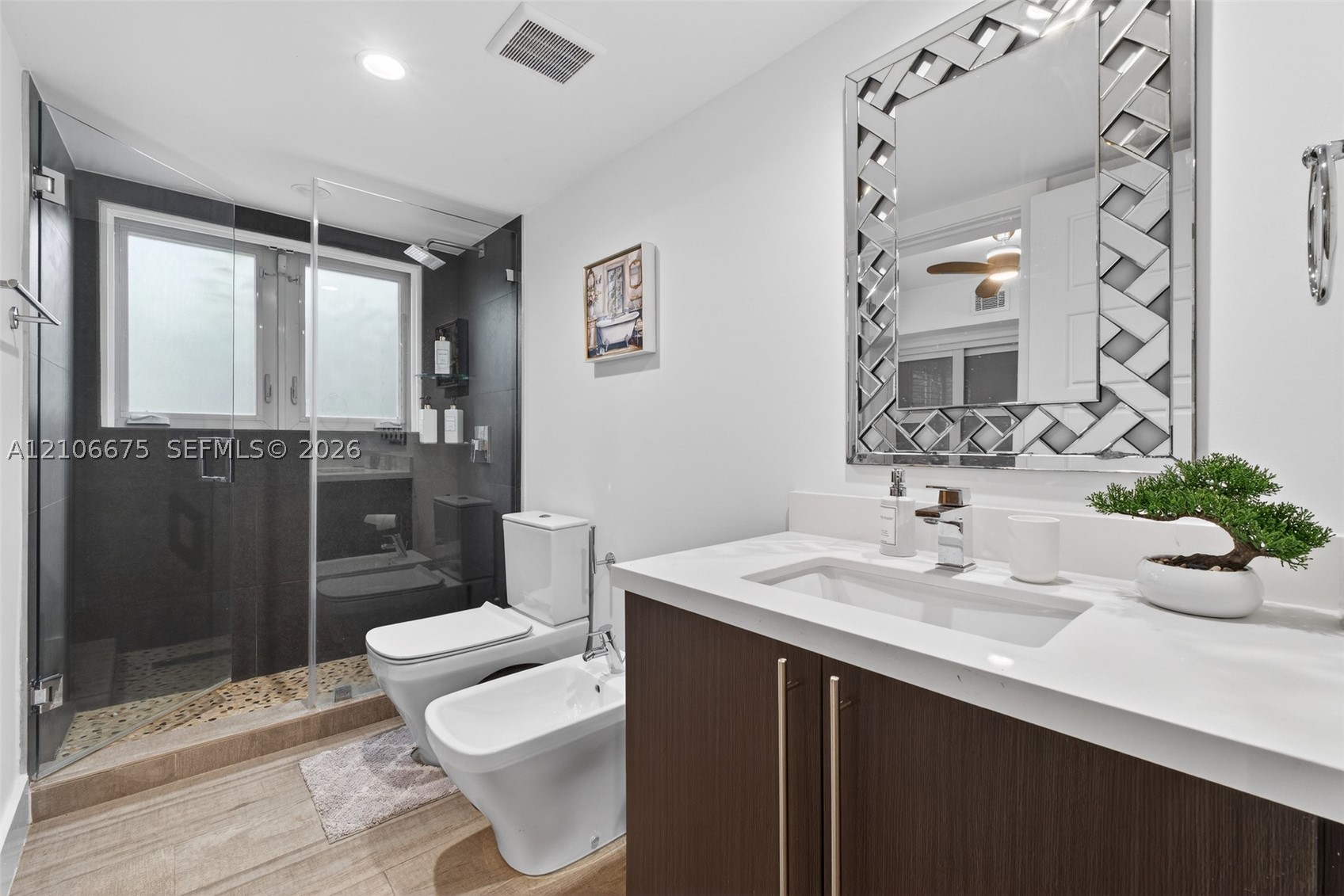3231 Salzedo St, Coral Gables FL 33134