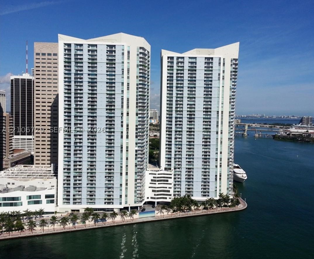 335 S BISCAYNE BL #2005, Miami FL 33131