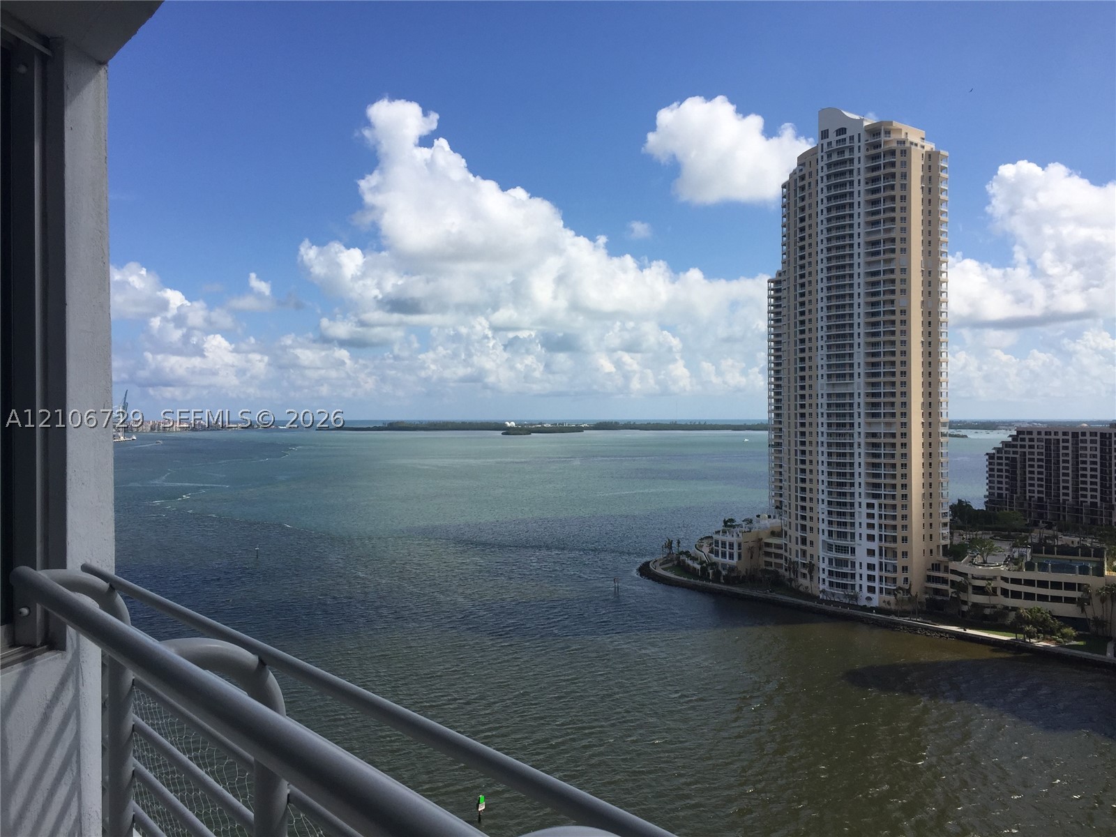 335 S BISCAYNE BL #2005, Miami FL 33131