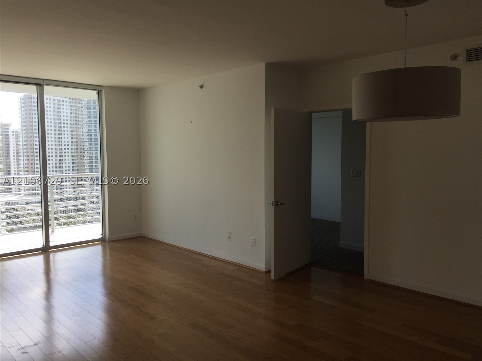 335 S BISCAYNE BL #2005, Miami FL 33131