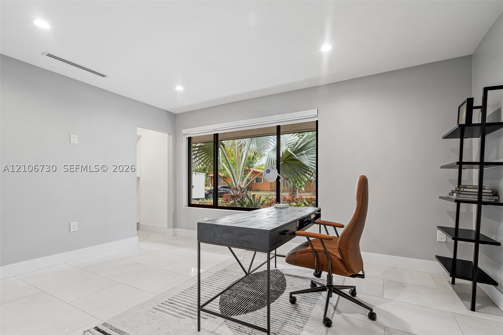 14412 Rosewood Rd #-, Miami Lakes FL 33014