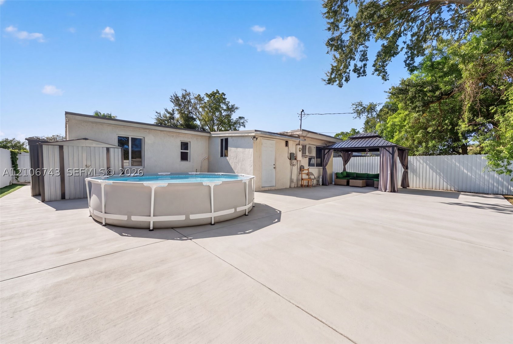14181 NW 23rd Ct, Opa Locka FL 33054