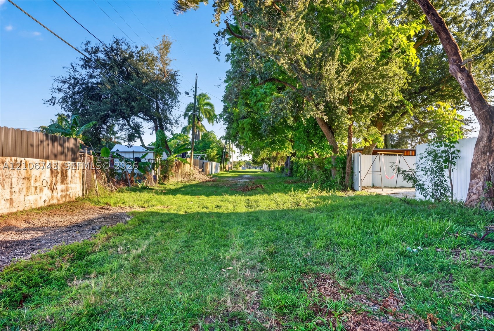 14181 NW 23rd Ct, Opa Locka FL 33054