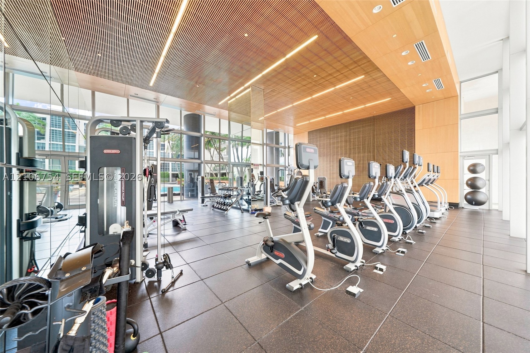 3470 E Coast Ave #H0909, Miami FL 33137