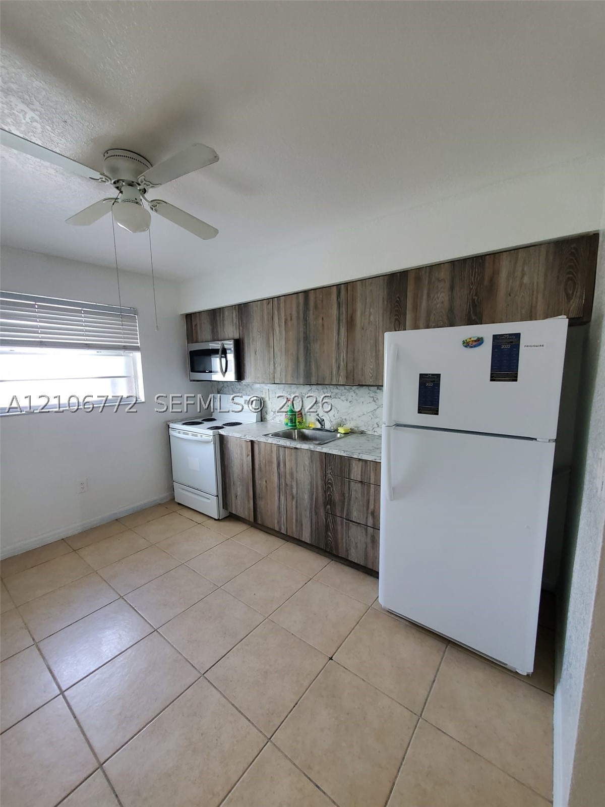 1644 NW 1st St #5, Miami FL 33125